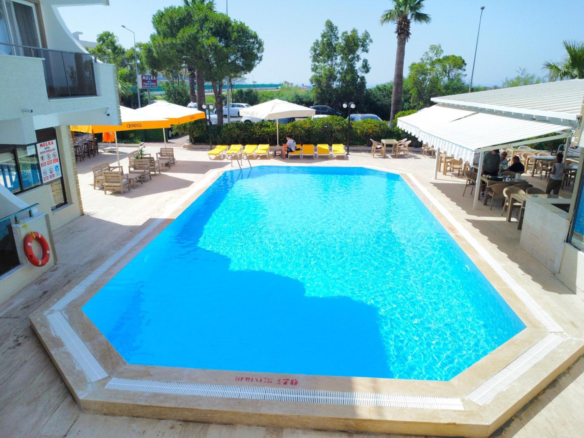 Mulka Hotel ไอวาลิค ภายนอก รูปภาพ