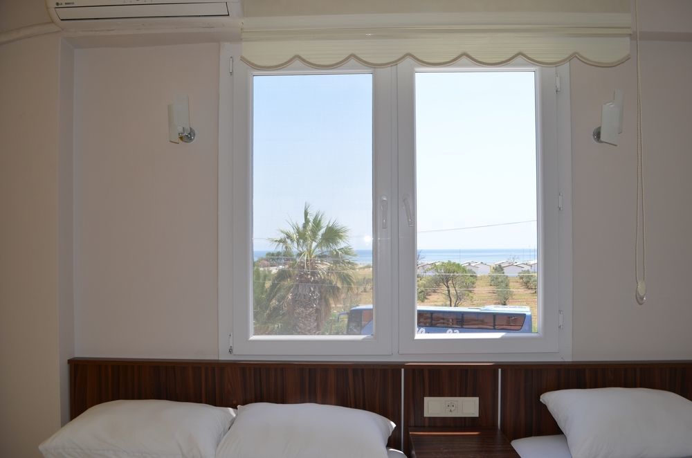 Mulka Hotel ไอวาลิค ภายนอก รูปภาพ